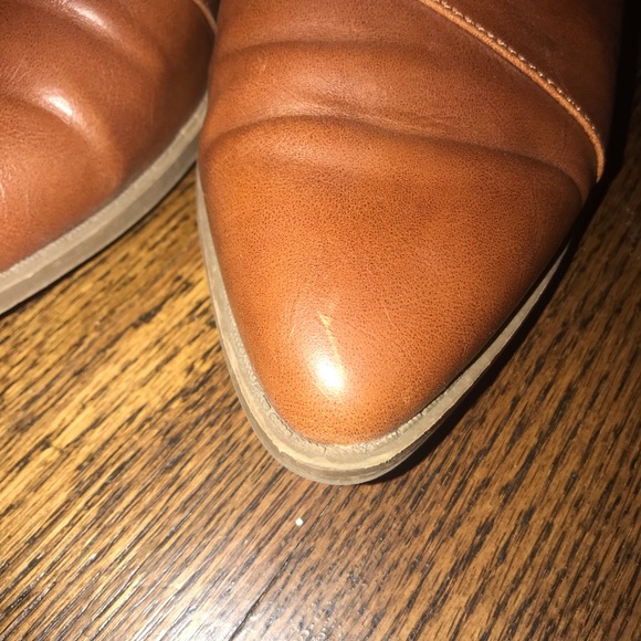 Universal thread brown flats size 7 - Picture 3 of 7